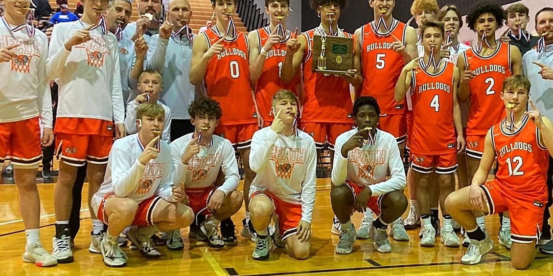 High School Boys Basketball LCL and Discrict  Champions